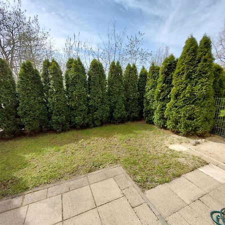Apartament Z Ogrodkiem كولوبرزيغ المظهر الخارجي الصورة